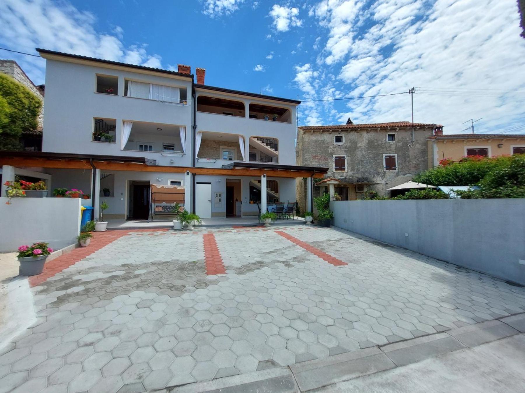 App Roko 3 Apartment Porec Exterior photo